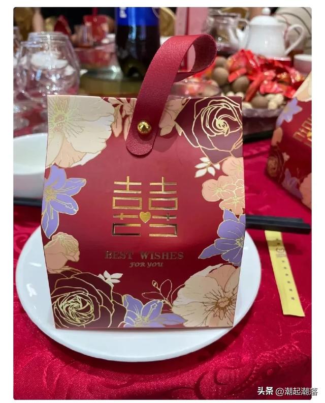 婚宴成人情应酬你怎么看