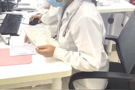 抽动症的罪魁祸首，10个孩子中就有8个深受其害图片