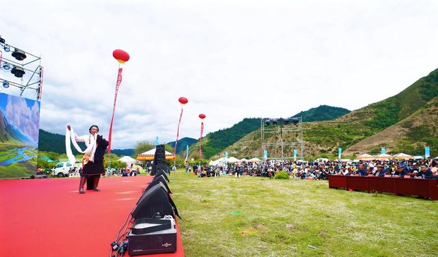 卓尼文旅盛会：民歌与运动交织，奏响民族风情乐章