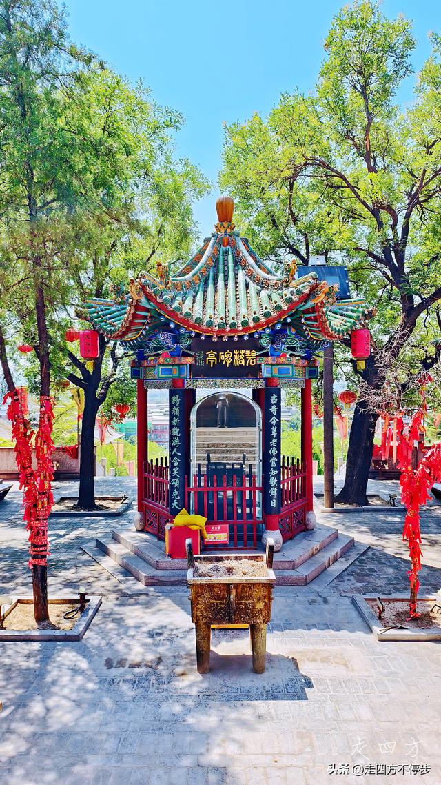 山西新绛县龙兴寺游记