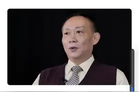 他的粉丝有点看不下去，发文谏卢麒元图片