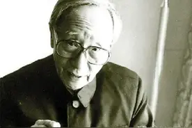 溥杰回忆8：我们在通辽住了一夜之后，换乘大型军用飞机飞往苏联图片