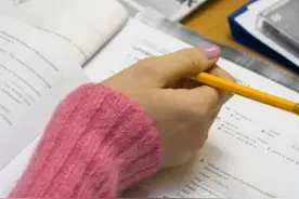 化学专业还在纠结要不要考研？不考你就亏大了！图片