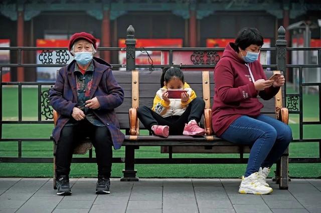 中国2亿独生子女面临的现实：童年有多幸福，成年后就有多苦