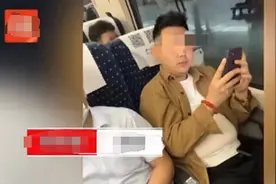 结婚当天，婆婆突然拿出一块白布铺在床上，让女子晚上睡在上面图片