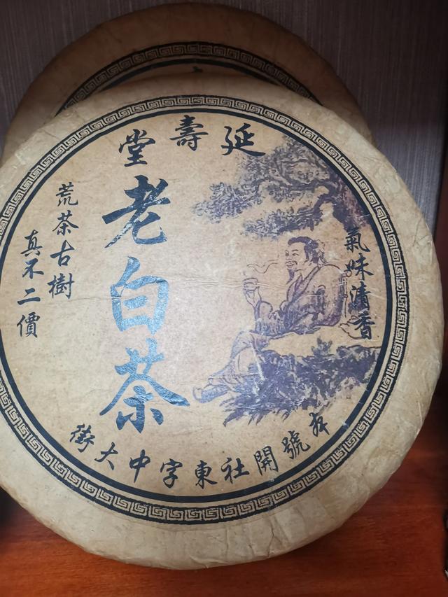 峡江寻故知：心痕篆刻在山水间