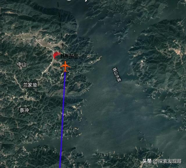 刚刚，8月30日6点54分，一架广州飞呼和浩特航班到达湖南株洲上空