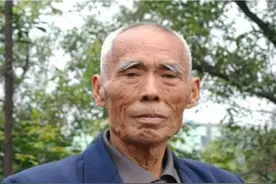 1949年，白公馆中的地下党对看守说：放了我们，给自己留条后路吧图片