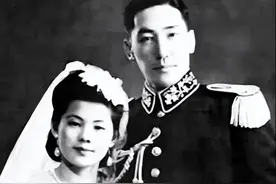 1953年，蒋纬国的妻子石静宜，因为难产失去了生命...图片