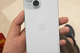 早买早当冤种，iPhone15丐版上手三天了，简单说说优缺点图片