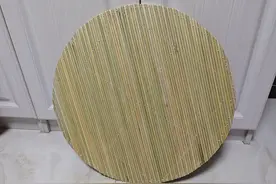 寻觅心中的饺子盖帘——高粱杆手工缝制的铁皮箍图片