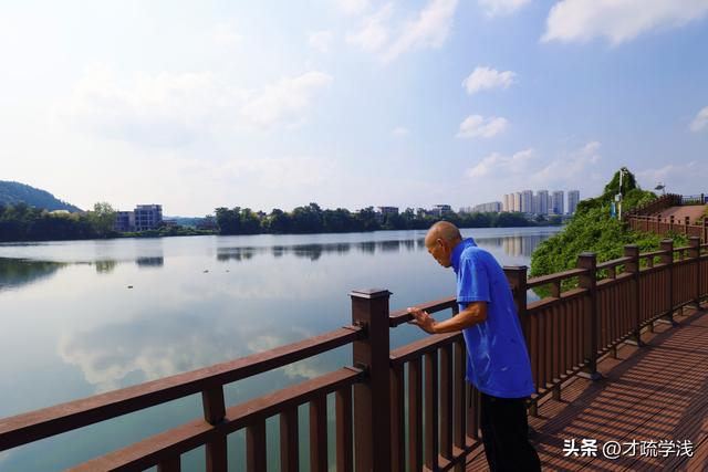 一座县城的时光褶皱—81岁父亲游隆回