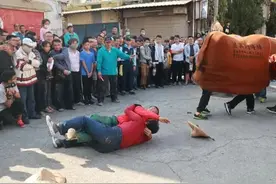 在农村，遇到“不讲理”的恶邻，你该怎么办？图片