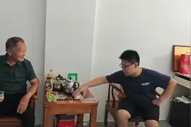 阳哥寻回流浪四十年的爹，真的是接手了一个“碳团”啊！图片