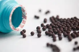 为啥现在很多人用中成药，没效果或者效果不好，有两个方面原因图片