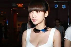 胸太大了，穿衣服显得又胖又壮，有手术可以切掉一部分吗？图片