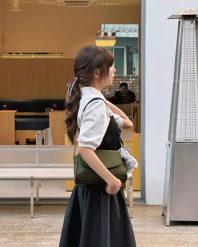 ins博主穿搭LOOK｜初秋7套甜美又个性的穿搭，太值得借鉴了！ | seoha.u