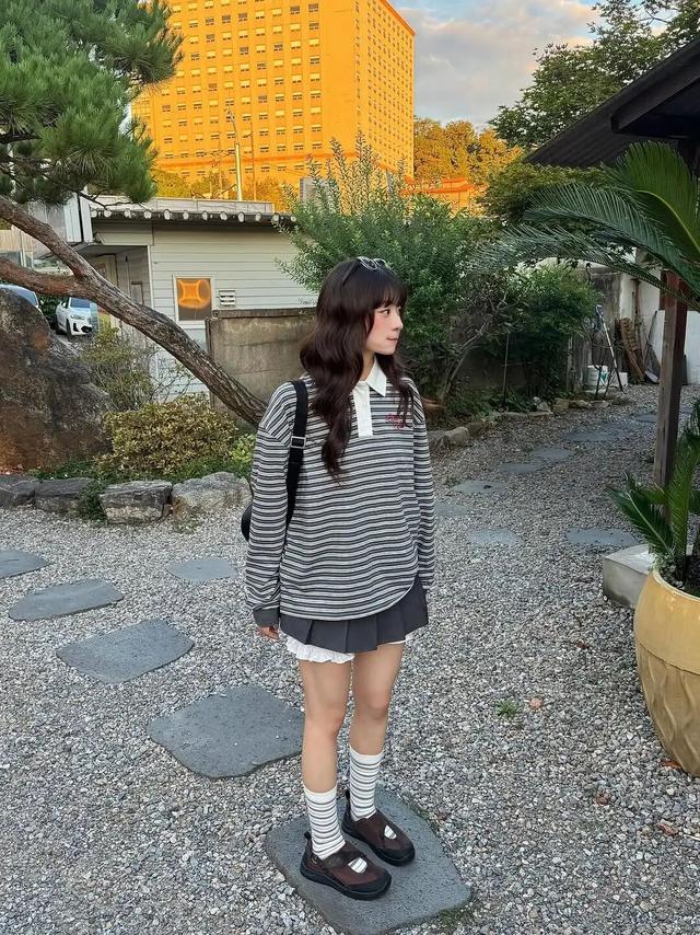 ins博主穿搭LOOK｜初秋7套甜美又个性的穿搭，太值得借鉴了！ | seoha.u