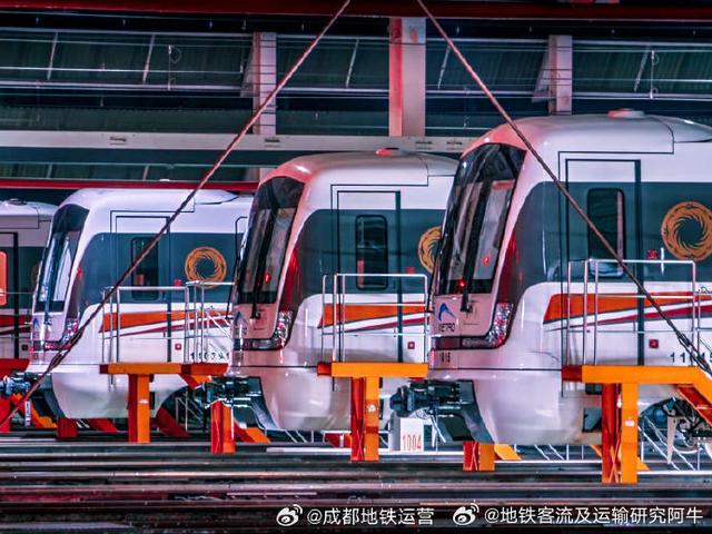 成都地铁双线齐开意味什么