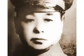 解放后，川军名将范绍增将七个妻子叫到身边，对她们说...图片