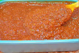 姑姑从韩国回来，又开始做韩式辣酱，做法原来这么简单，拌啥都香视频封面