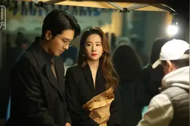 别扒了！他背后真没金主撑腰，彭冠英的成功不是偶然