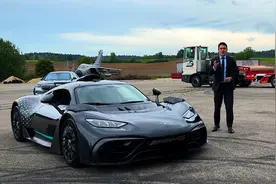 梅赛德斯AMG-ONE，1.6T马力1063马力，落地超过5000万视频封面