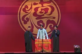 相声：《大流氓谦哥专偷寡妇》郭德纲于谦巅峰经典爆笑相声太搞笑视频封面