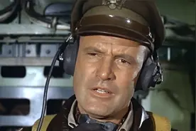 抢夺藏在德军地堡内的秘密！二战影视经典视频封面