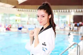 孩子学跆拳道的最佳年龄视频教程，孩子学跆拳道的好处和坏处视频封面