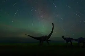 清华大学钱颖一教授讲授影响一生的经济学十大原理视频封面