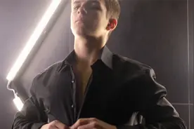 肌肉男神，型男视频封面