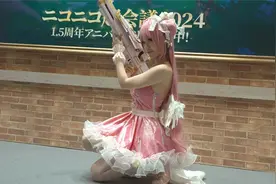 粉色裙子可爱的胜利女神NIKKE视频封面