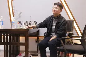 年收入20万，中科大研究生:我这个水平，从不参加校友会视频封面