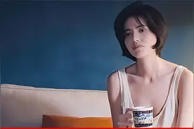 当你的门口突然出现陌生快递，千万不要因为好奇而打开！视频封面