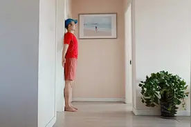 这种大肚子确实减得快，每天坚持一个动作，肚子平了背也直了