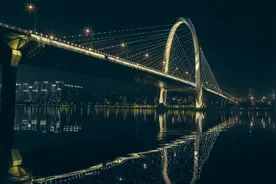 广西第一大工业城市，去年GDP高达3115亿，一碗螺蛳粉卖出3167吨视频封面