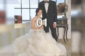 一口气看完《小贝》女人二胎难产，突然闯进十几个男人围的水泄不视频封面