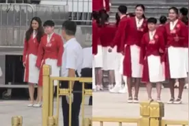 中国代表团奥运总结表彰大会，孙颖莎被女排姑娘们拉着合影视频封面