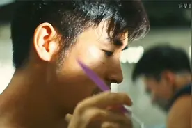 火爆动作爽片，卧底血战黑帮毒枭，拳拳到肉火爆刺激！视频封面