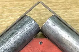 两根圆管怎样无缝对接成90º直角？很多人都不知道，又学到一招视频封面