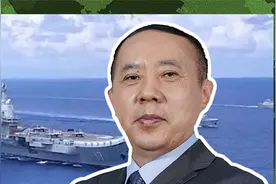 山东舰在南海会师海南舰，菲律宾假装看不见，美国感同身受视频封面