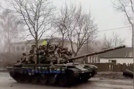 三年战争无果，俄罗斯为何无法胜利？揭开俄军三大致命缺陷！视频封面