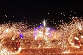 万岁山武侠城视频封面