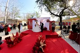 公益赞助：帮残疾的新郎 举办了一场婚礼 现场感动无比 VR全景视频封面