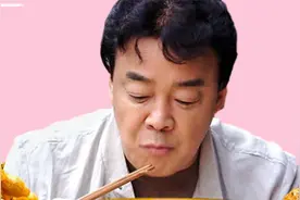 韩国人被中国的花式饺子刷新认知：颜色多样里面包的馅儿也没见过视频封面