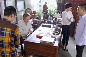 杨光那些事：大叔想诬陷情敌，下秒看到自己媳妇，傻眼了视频封面