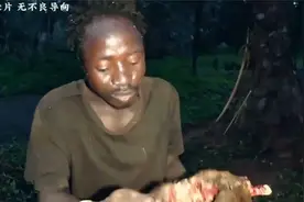 非洲哈扎比部落：早餐一锅珍珠鸡大杂烩，原始风味直接煮视频封面