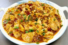 麻婆豆腐的做法原来这么简单，大厨教你正确做法，麻辣过瘾又入味视频封面
