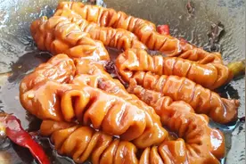 年夜饭必备菜卤猪大肠，2分钟教会你，又香又好吃，一点都不臭！